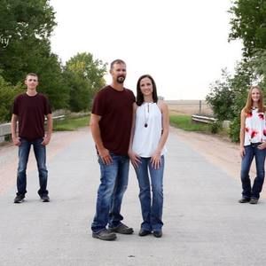 Meet your Posher, Kendra